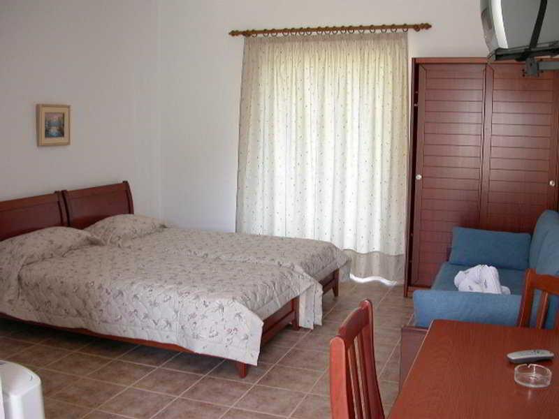 Alkion Hotel 克里皮吉 外观 照片